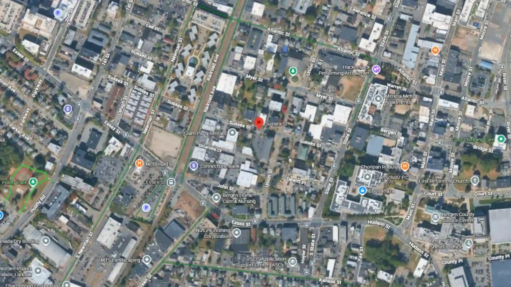 disabled suv blocks lanes near summit avenue and sussex street in hackensack