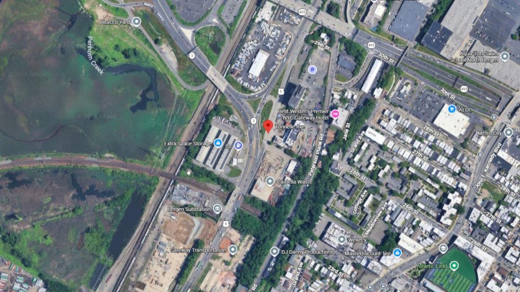 hit and run crash reported on tonnelle avenue in jersey city