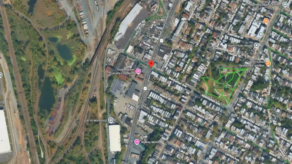 minor crash reported at tonnelle and manhattan avenues in jersey city