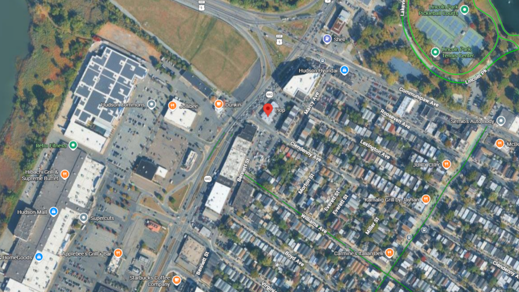 minor motor vehicle crash reported near ihop on route 440 in jersey city
