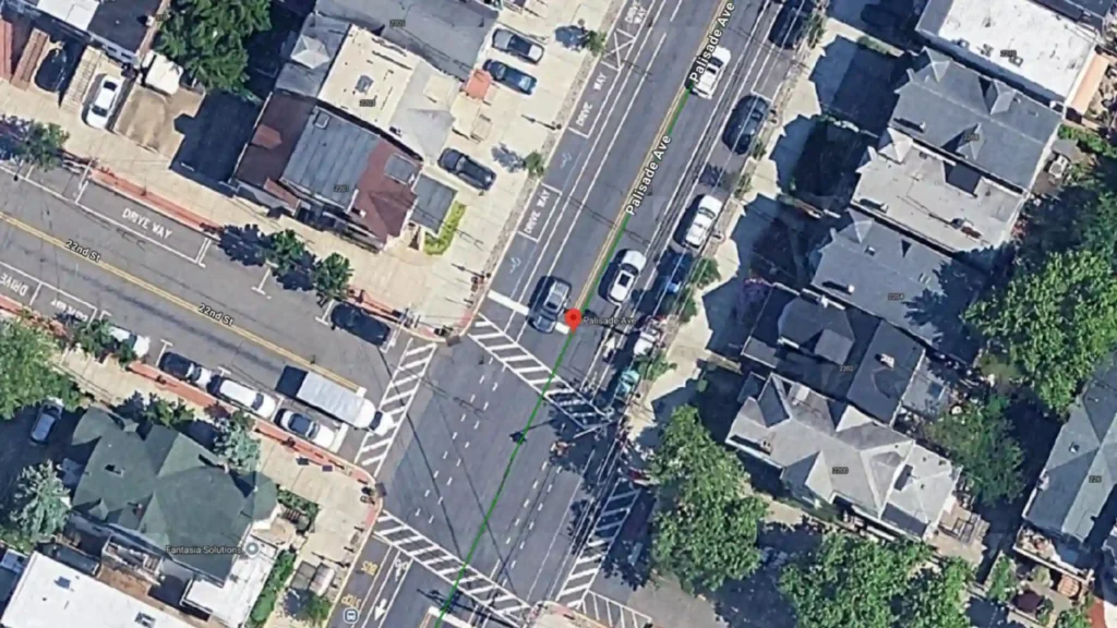 motor vehicle crash reported near palisade avenue in union city