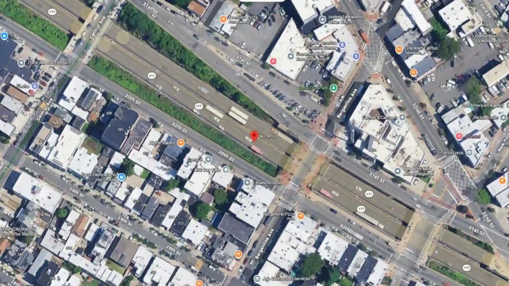 overturned vehicle with people trapped on route 495 in union city