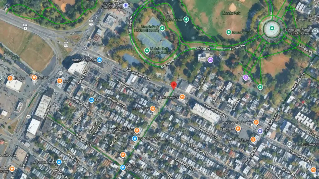 two vehicle crash reported at mallory avenue and communipaw avenue in jersey city